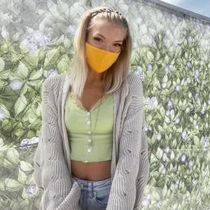 Meet your Posher, Alaina